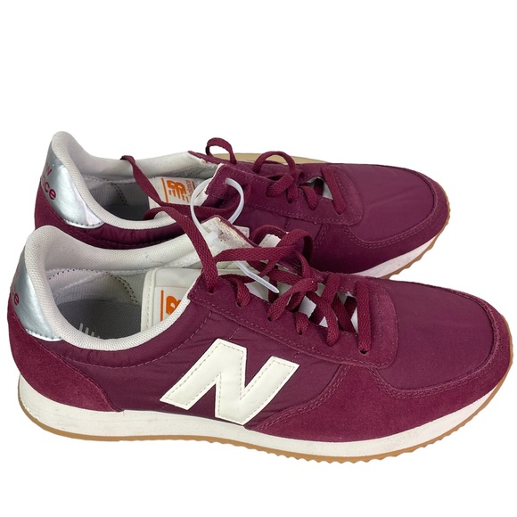 New Balance Other - New Balance Men Red Lace Up Low To Running Shoes Size 9 WL220PGB Sport Walking